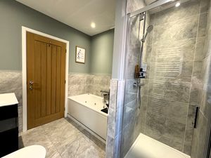 Family Bathroom- click for photo gallery